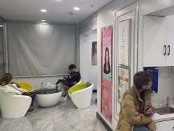 -镁连社·美联社