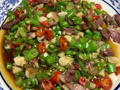 青椒火腿肉-老铁私房菜