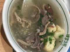 老鸭粉丝汤-陈家生煎(世茂双子塔店)