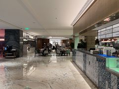 -上海虹桥祥源希尔顿酒店