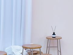 -乐刻瑜伽·普拉提·小瑜荚YogaPod(滨江银泰店)