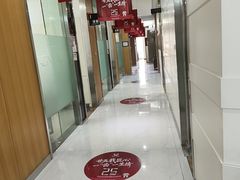 -雅悦齿科(顾村公园店)