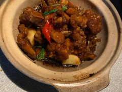 -穹六人间 people 6(岳阳路店)