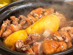 -东川炭炉鸡煲·榴莲瓦煲鸡(广州首店)