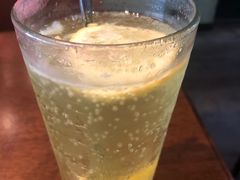 -澳美客(铜锣湾翡翠明珠广场店)