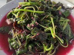 -丹水桥地锅鱼·翘嘴鲌·地方特色全鱼宴(丹江口大坝店)