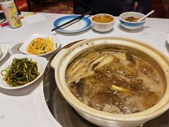 -天宜隆蘑菇宴火锅(石景山旗舰店)