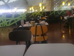 -麦当劳(鄂尔多斯机场店)