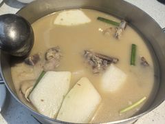 -肥仔文澳门猪骨煲(南京西路店)