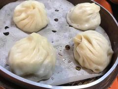 爆汁牛肉汤包-老新隆牛肉锅贴(新街口店)