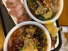 -水平有限螺蛳粉(宏达大厦店)