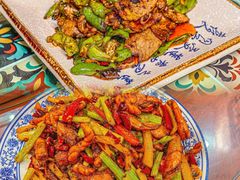 -壹阁胡羊焖饼(特色小吃街店)