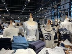 -Brandy Melville