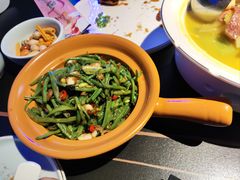 -粉墨特色菜·烧烤音乐酒馆