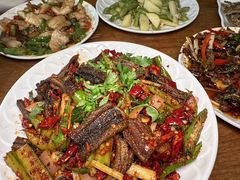 -乐山第一家临江鳝丝(茶坊路店)