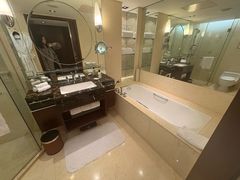 -上海波特曼丽思卡尔顿酒店