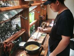 -银米·云南传统过桥米线(双廊黑金冠店)