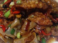 -有红鸡毛店·川菜(建设路店)