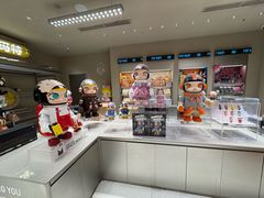 -泡泡玛特POPMART(蓝色港湾店)