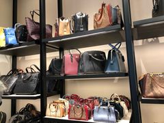 -COACH蔻驰(华润万象城店)