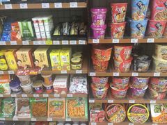 -全家便利店(孩儿巷店)