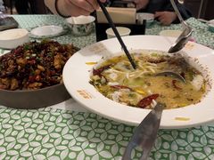 -渔语鱼新川菜Bistro(万象天地店)