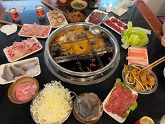 -邓莽子老火锅(中兴路总店)