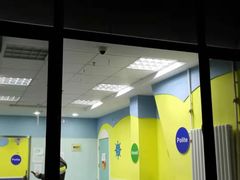 -LILY英语思维馆(玉泉路店)