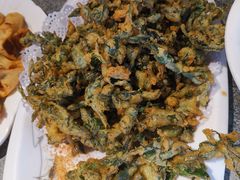 炸花椒芽儿-华盛园卷子王农家菜水库鱼