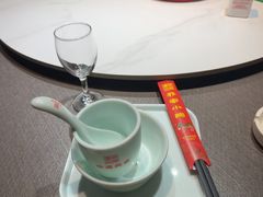 -乔家小院•非遗驴肉•本地小海鲜(滨河路店)