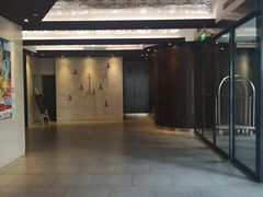 -桔子酒店(上海西藏北路地铁站店)