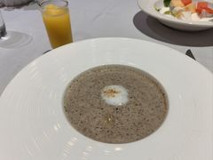松露菌菇汤-戈雅法餐厅(世界城广场店)