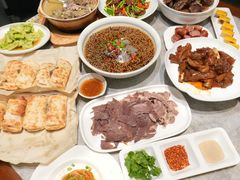 -高玛纳驴肉火烧(一世界店)