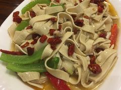 -雪乡阁东北农家菜(颛桥约好休闲街店)