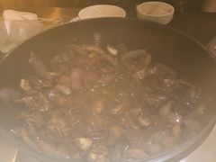 -胡须佬鸡煲四季火锅店(石厦西村直营店)