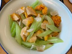 芹菜金耳菌-朵朵开素食餐厅(后宰门街店)