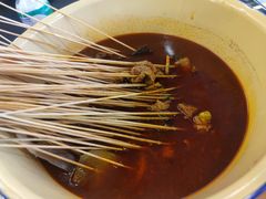 -拈签一笑黄牛肉辣卤串串