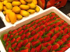 草莓-东方鼎信农副产品交易中心