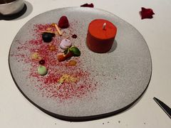 榛子巧克力蛋糕-莲西餐(曲江店)