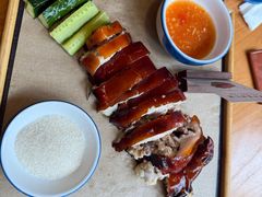 -小白的·非遗东方烤乳猪·海南菜连锁餐厅(椰梦长廊外贸路店)