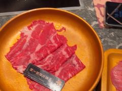 -牛YO寿喜烧·铁板烧和牛火锅自助(市府恒隆店)