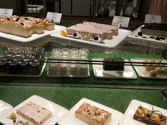 -飨食汇全日制餐厅·昆山皇冠假日酒店(九方店)