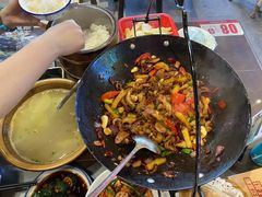 -富正毅三下锅·湘西韵味(天门山索道店)