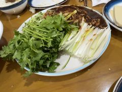 -鹤乡东北菜(崮山路店)