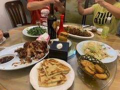 -聚首堂·特色小吃·肘子(什刹海德胜门店)