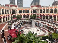 -佛罗伦萨小镇广佛名品奥特莱斯(疏港路店)