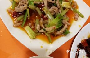 Celery Stir-Fried with Shredded Pork
