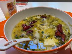 -小六鱼你.下饭酸菜鱼(益田假日广场店)