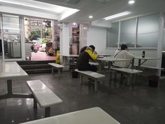 用餐区-金陵老丁家馄饨(新街口店)
