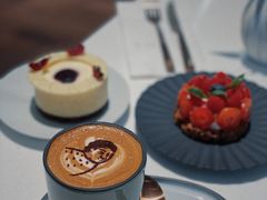 -潮一不贰·法式甜品·生日蛋糕·西式简餐(外滩店)